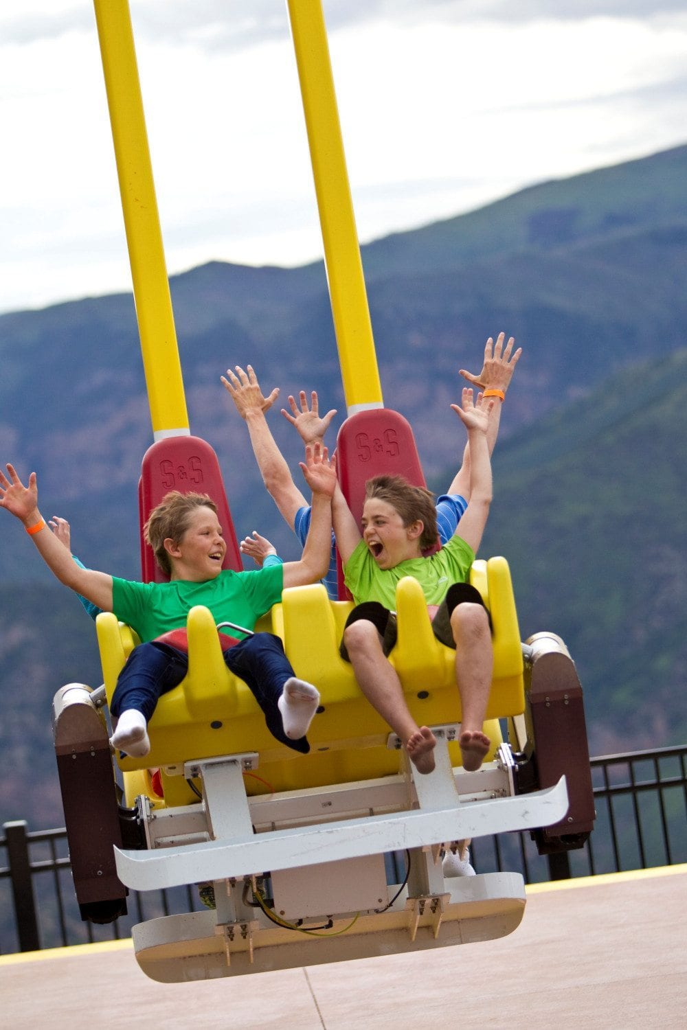 Don’t Look Down! Grand Canyon Swing Possibly the World’s Scariest Ride